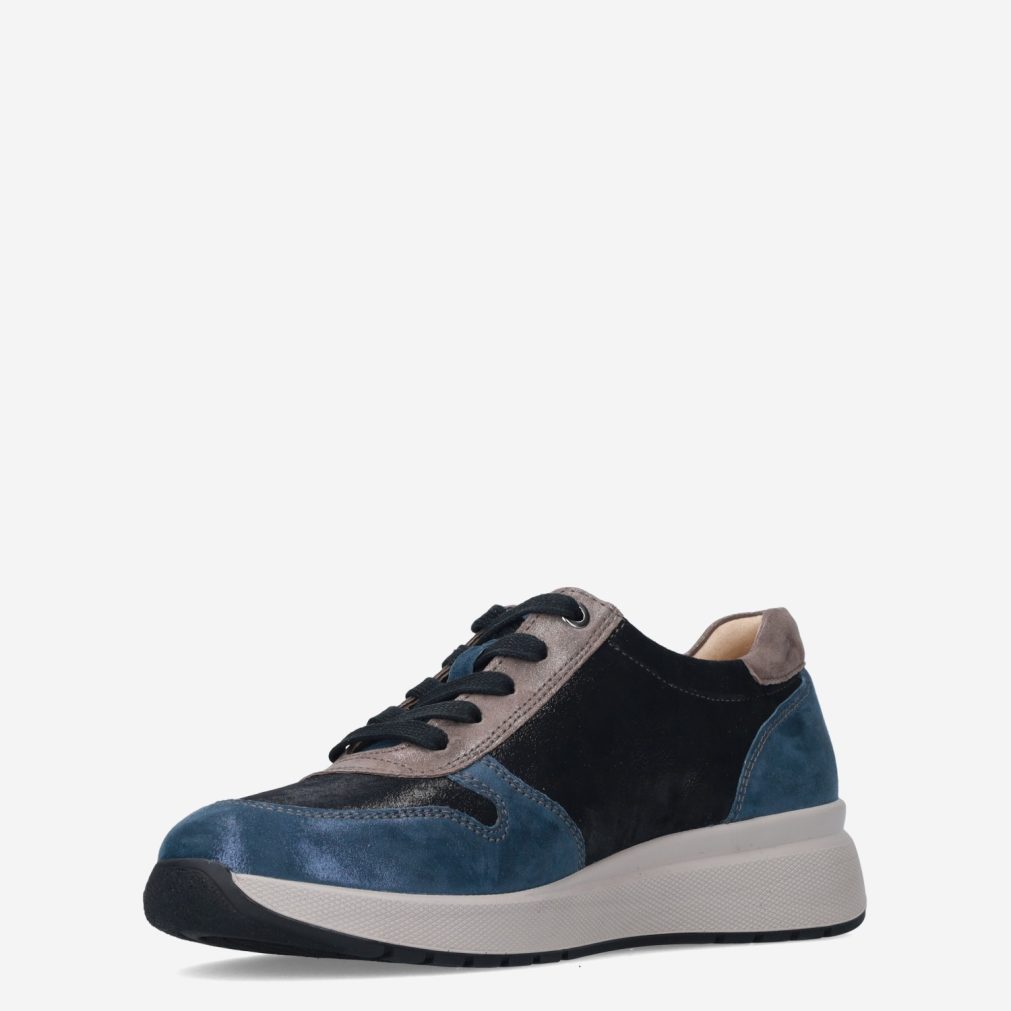 11793_Fidelio__Dames_135