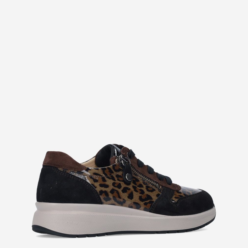 11794_Fidelio__Dames_325