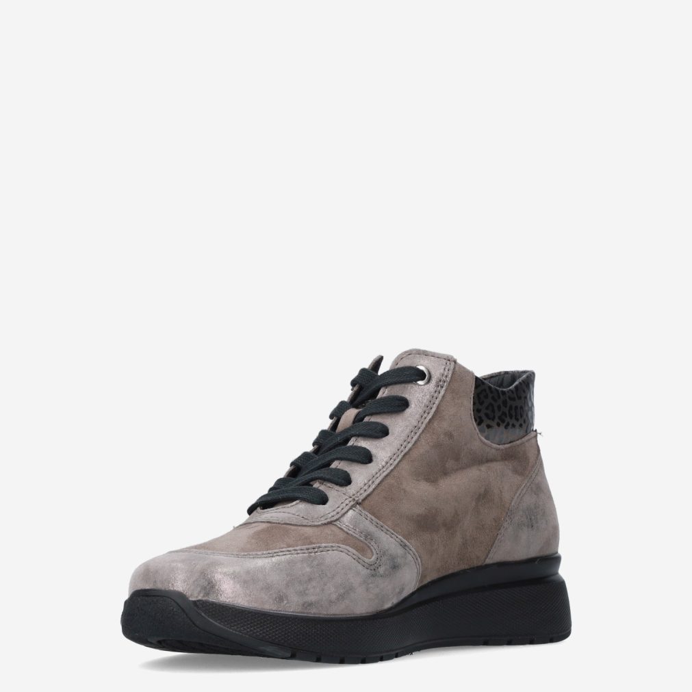 11795_Fidelio__Dames_135