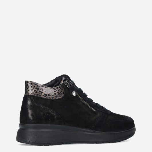 11797_Fidelio__Dames_325