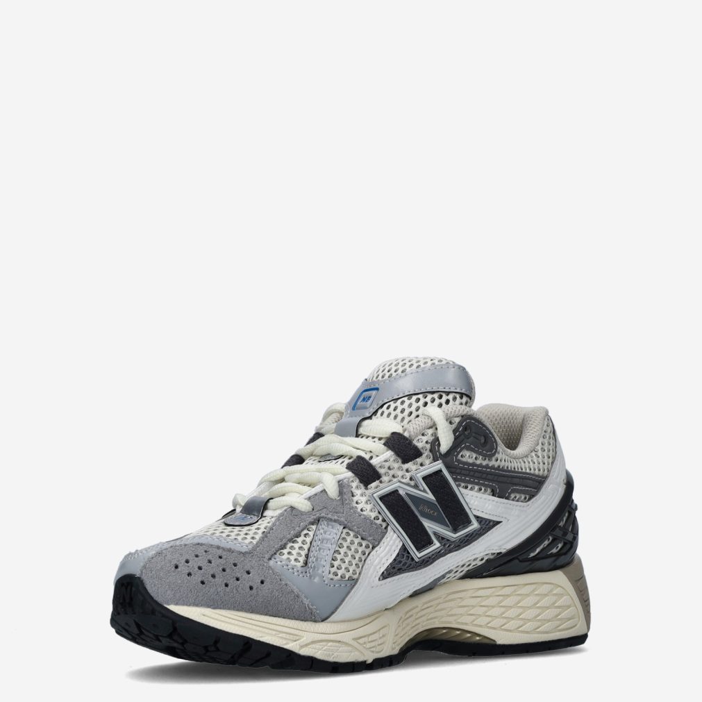 11922_New Balance__Dames_135