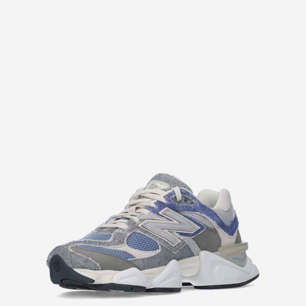 11930_New Balance__Unisex_135
