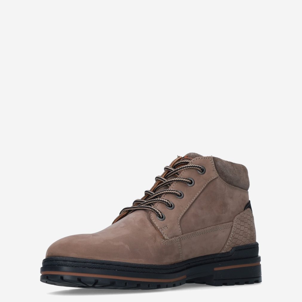 13435_Australian footwear___135