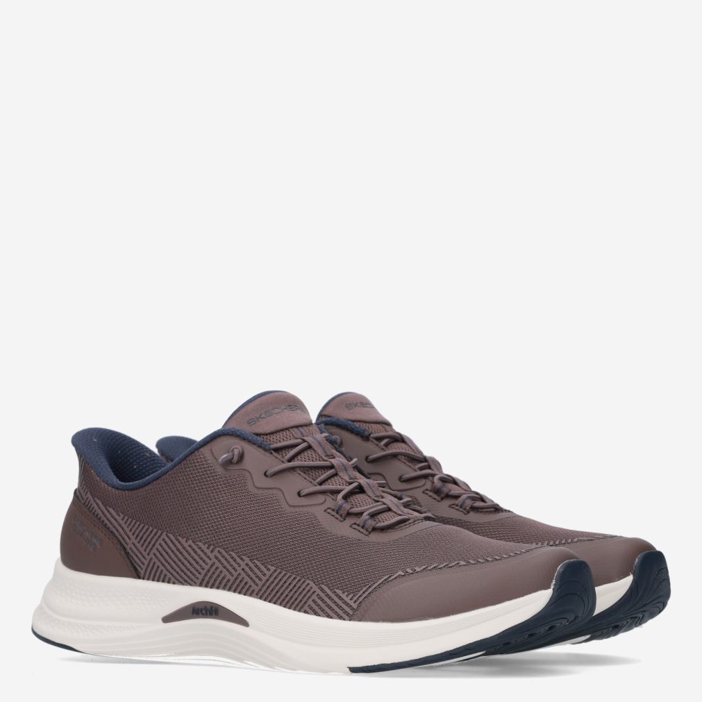 13501_Skechers___35
