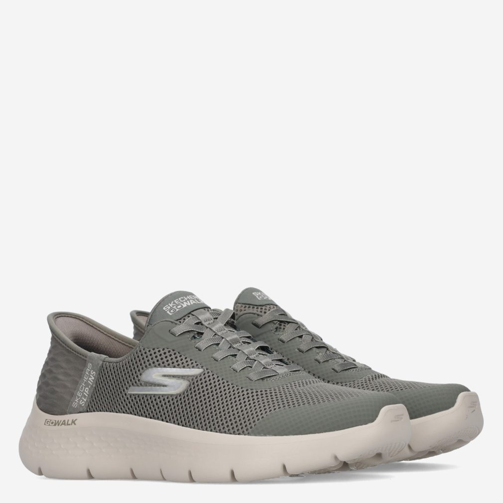 13509_Skechers___35