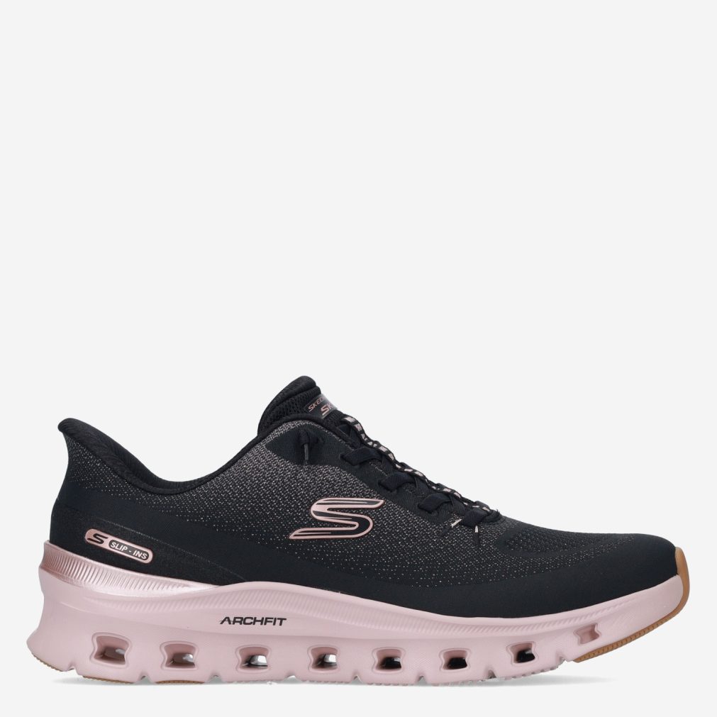13518_Skechers___0