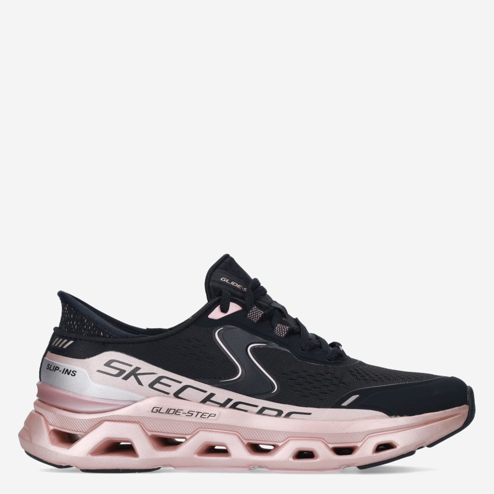 13521_Skechers___0