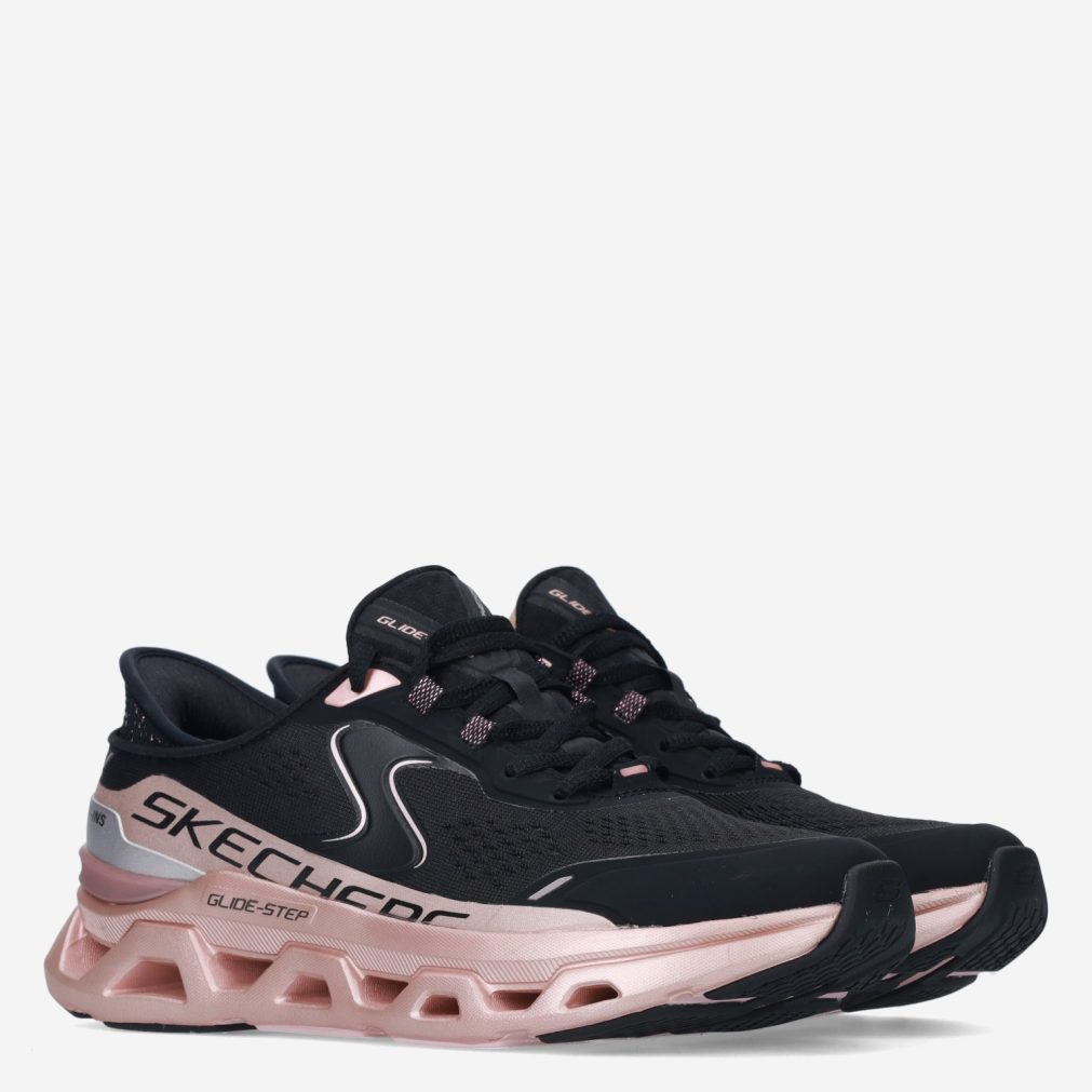 13521_Skechers___35