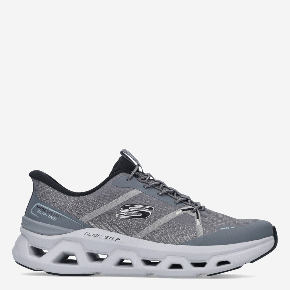 13556_Skechers___0