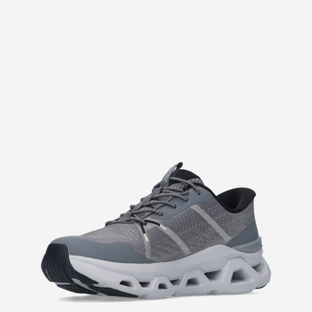 13556_Skechers___135