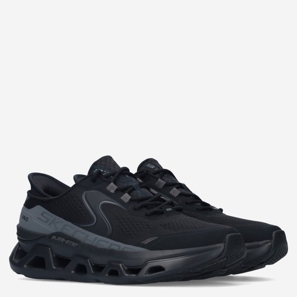 13559_Skechers___35