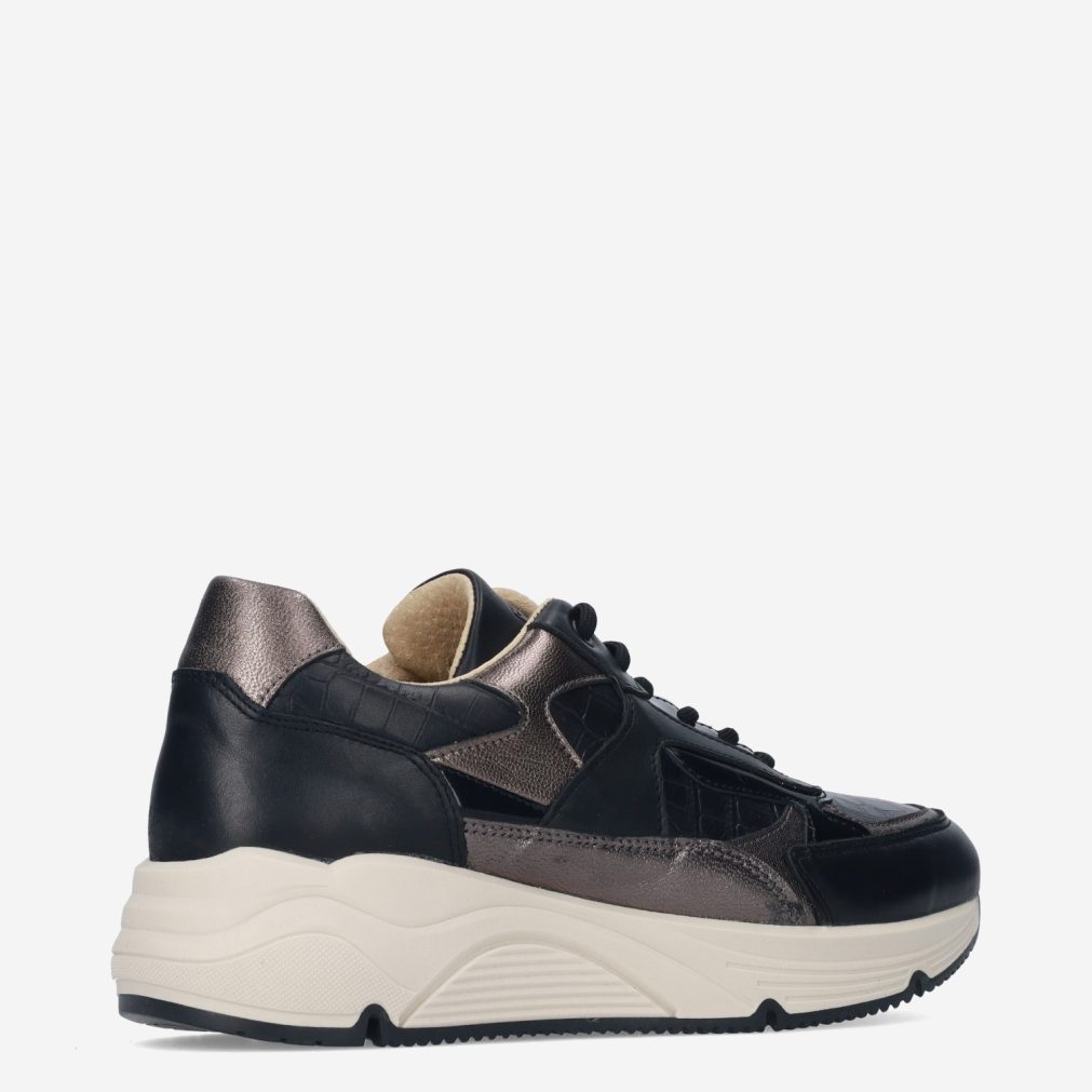 13743_Bridge Footwear___325